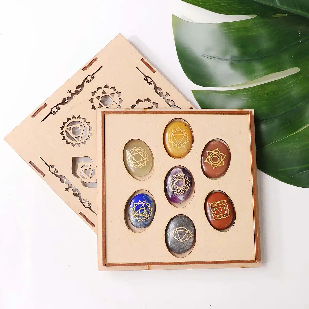 7-chakra-oval-set-box-5.jpg