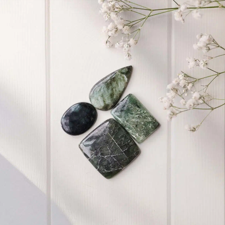Emerald Cabochon