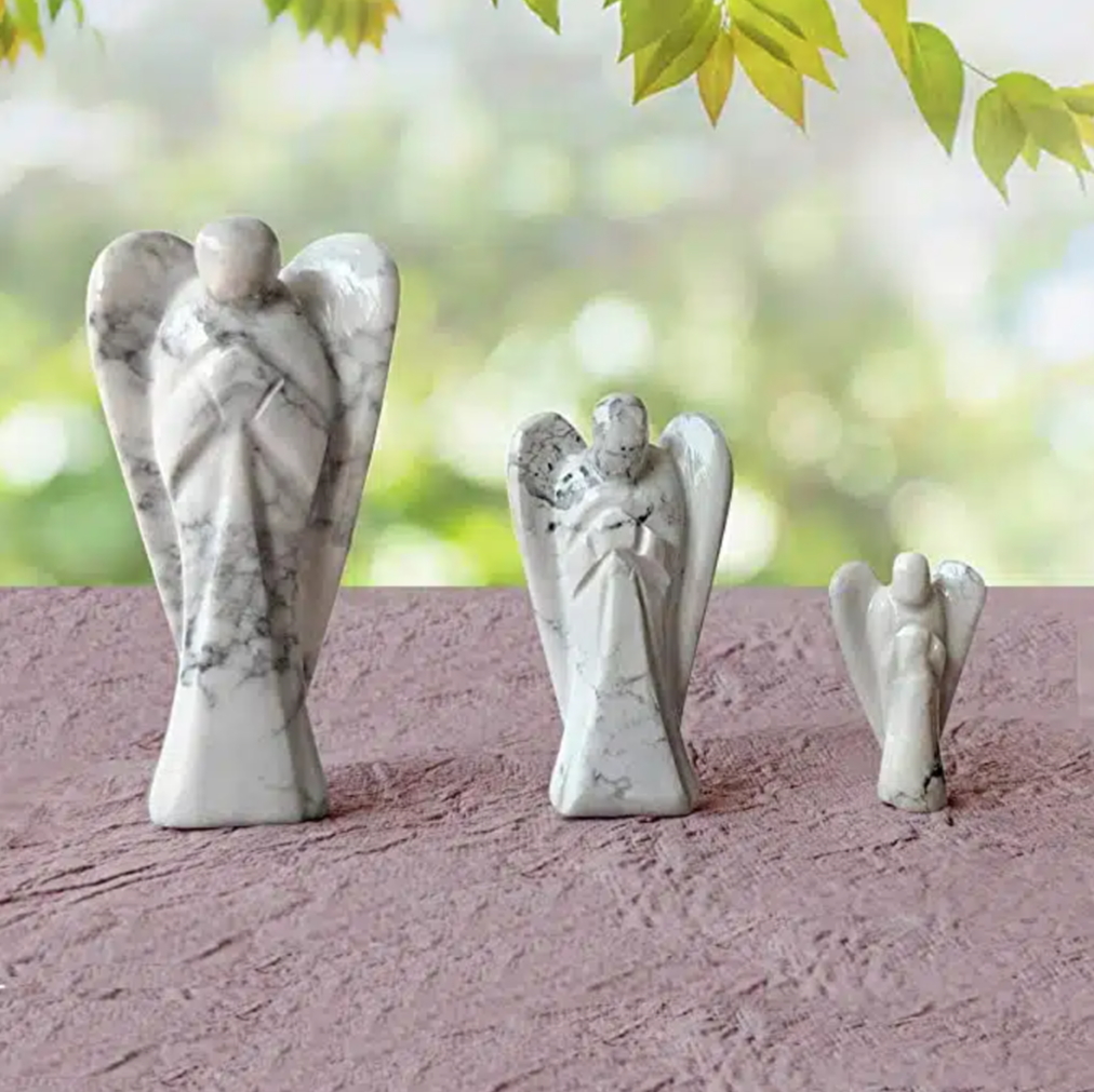 Howlite Angel