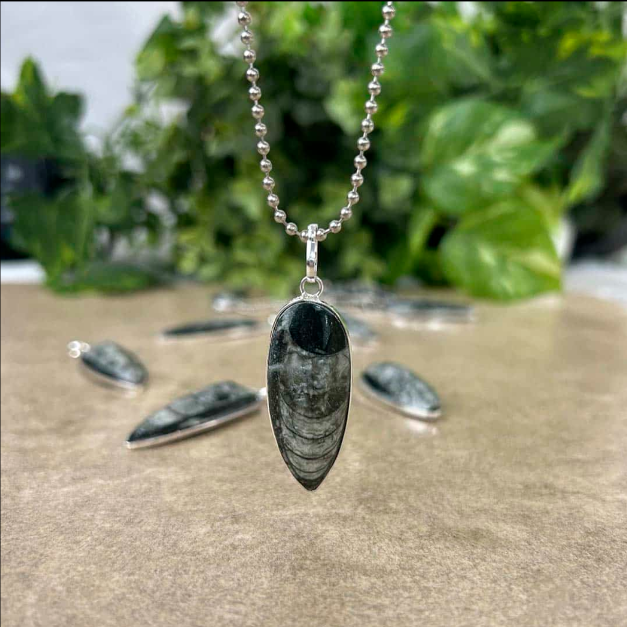 Kuber Stone / Finance Stone, Pendant