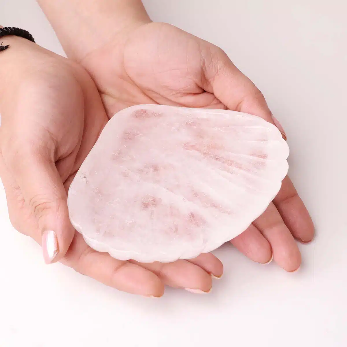 clear-quartz-shell-6.jpg