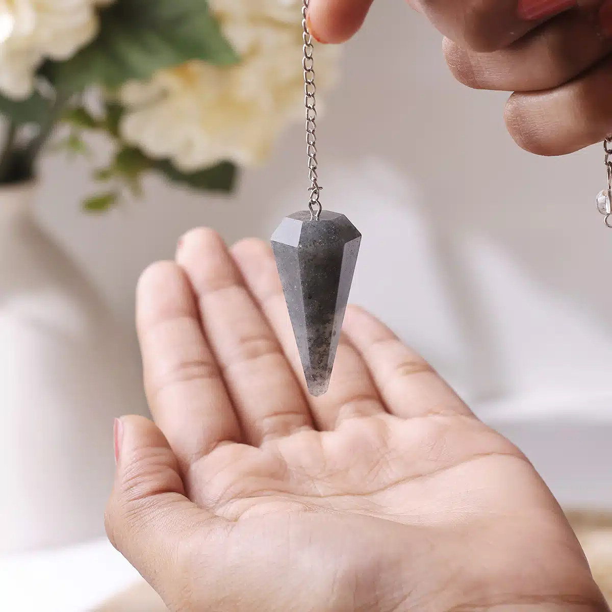 grey-agate-point-pendulum-7.jpg