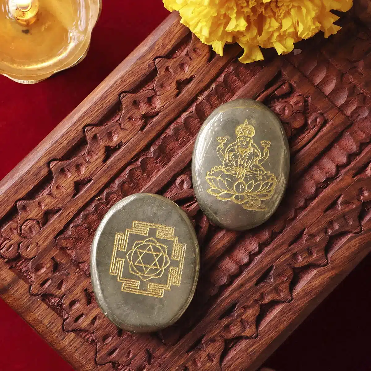 Pyrite Laxmi with Shree Yantra Coin
