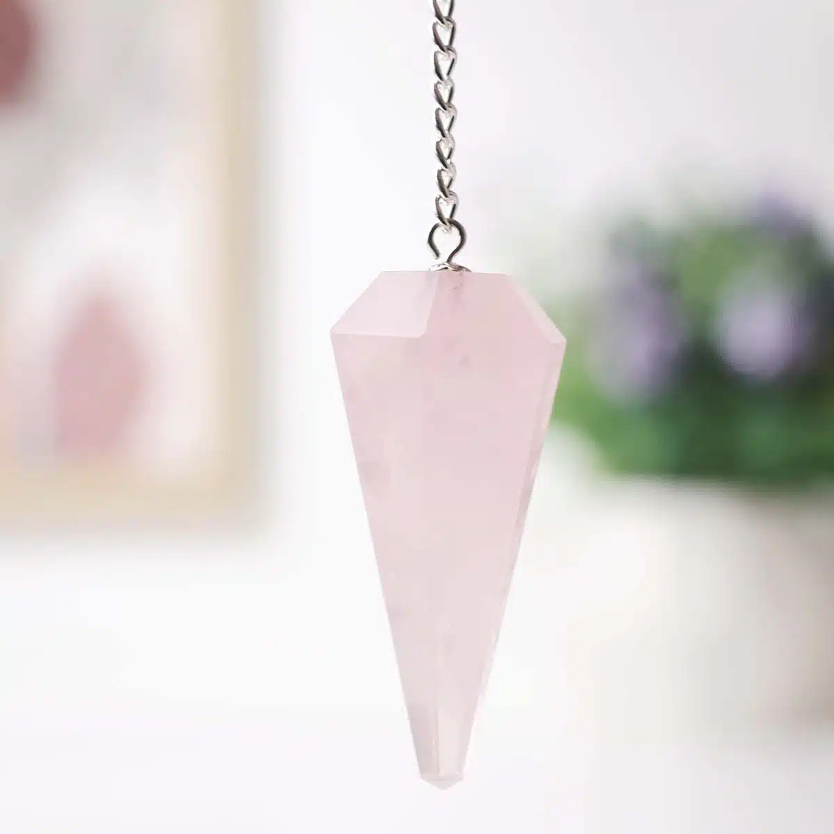 rose-quartz-point-pendulum-2.jpg
