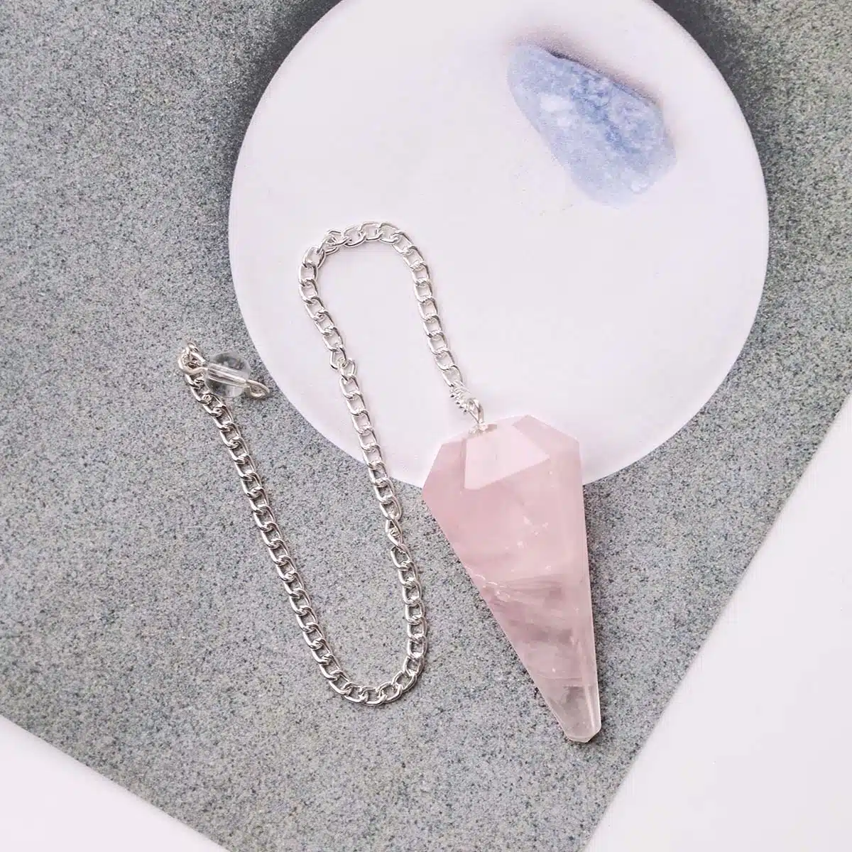 rose-quartz-point-pendulum-3.jpg