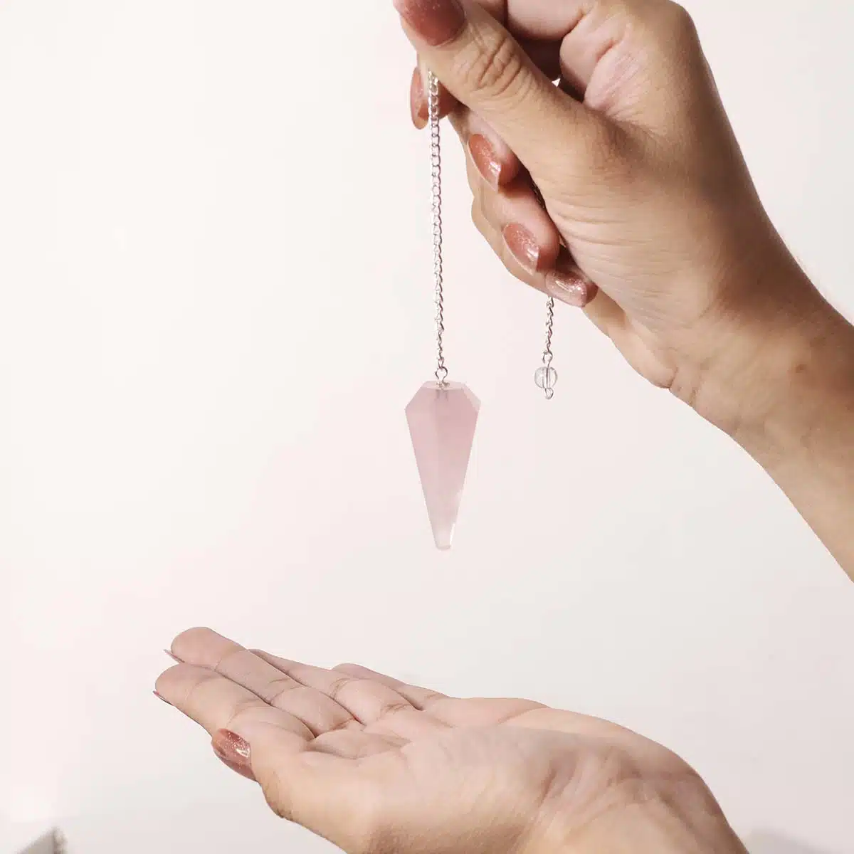 rose-quartz-point-pendulum-9.jpg