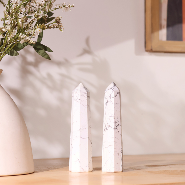 Howlite Stone Pencil 50-100 Gms