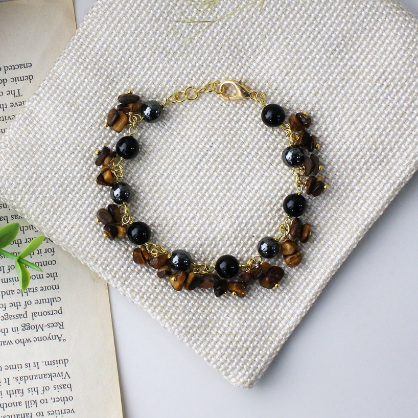 Protection Chips and Beads Bracelet