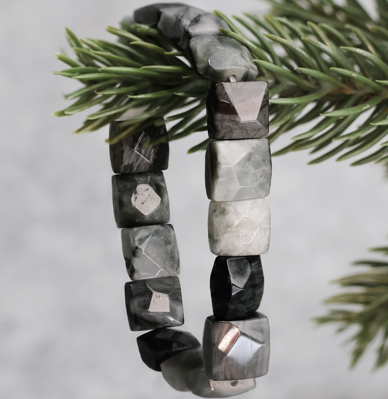 Cat’s Eye Square Shape Beads Bracelet