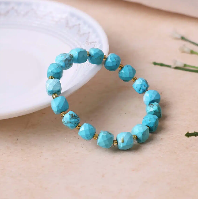 Turquoise Box Faceted Bracelet