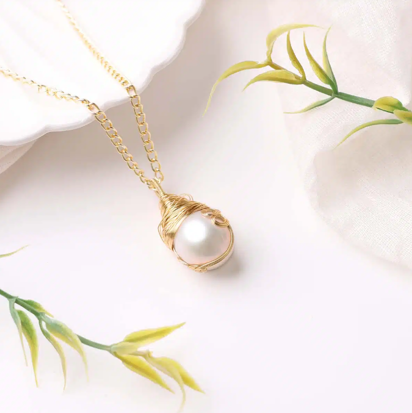 Baroque Pearl Wire Wrapped Pendant