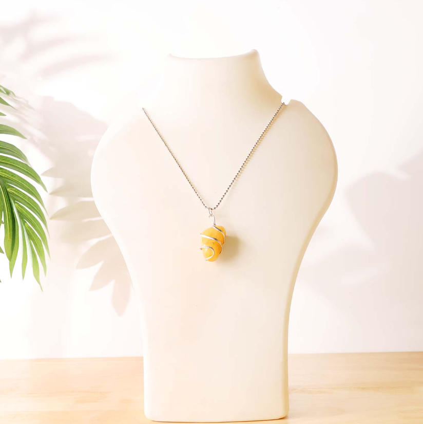 Golden Quartz Tumble Wire Pendant
