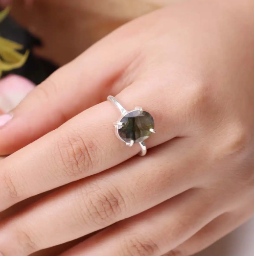 Labradorite Diamond Cut Ring